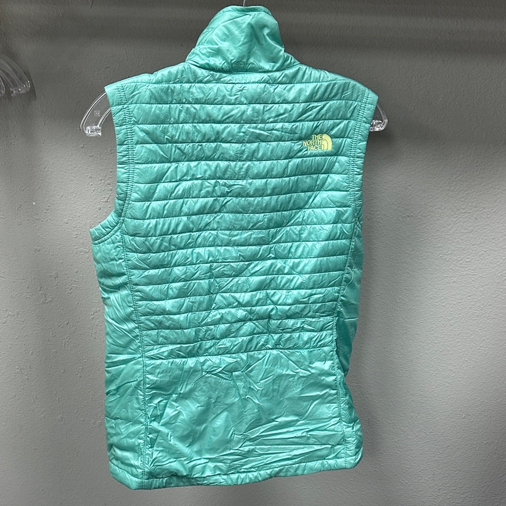 The North Face Aqua Quilted Vest - Picture 2 of 3